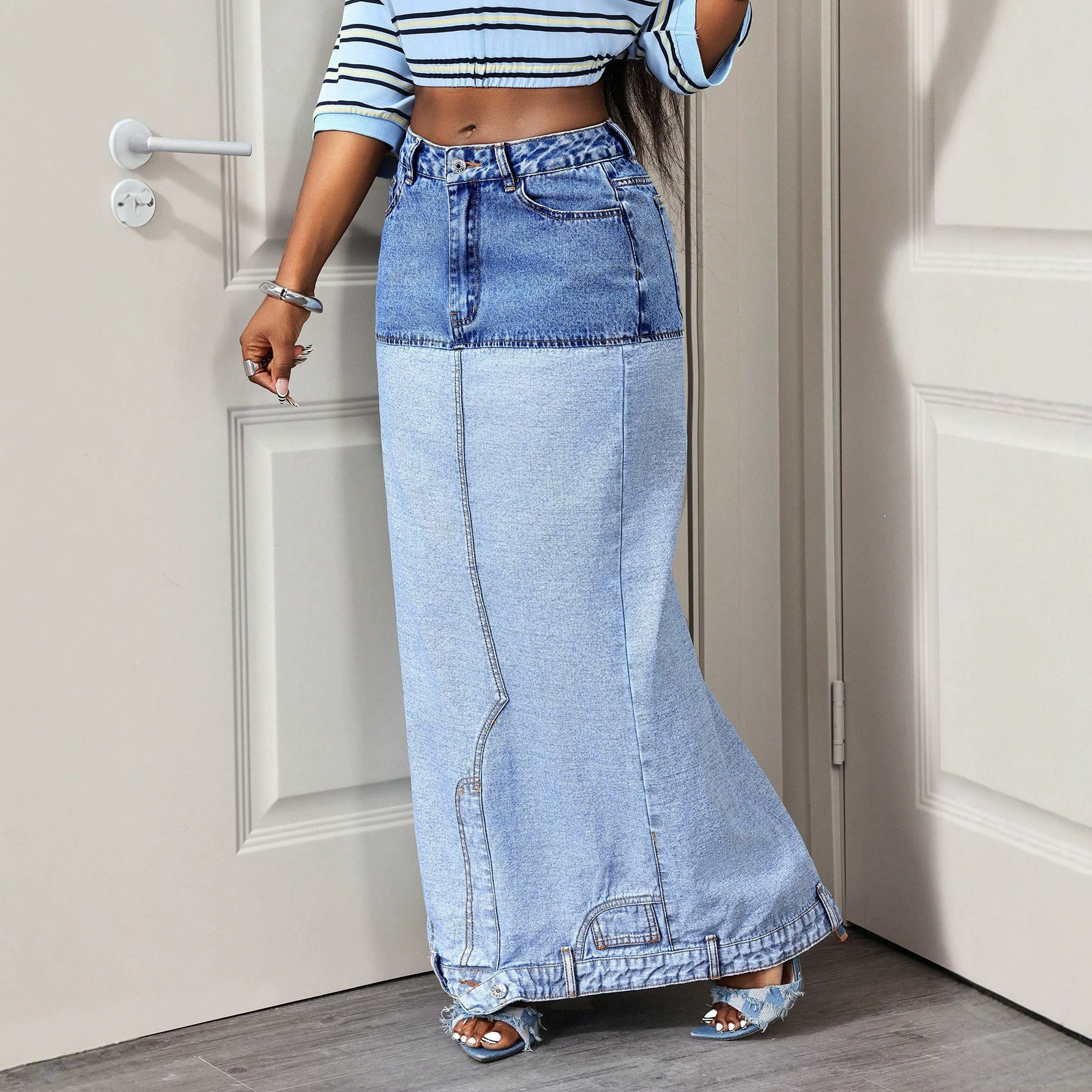 Color Block Denim Midi Skirt Casual Style High Slit Design Versatile for Everyday Wear Wholesale Available