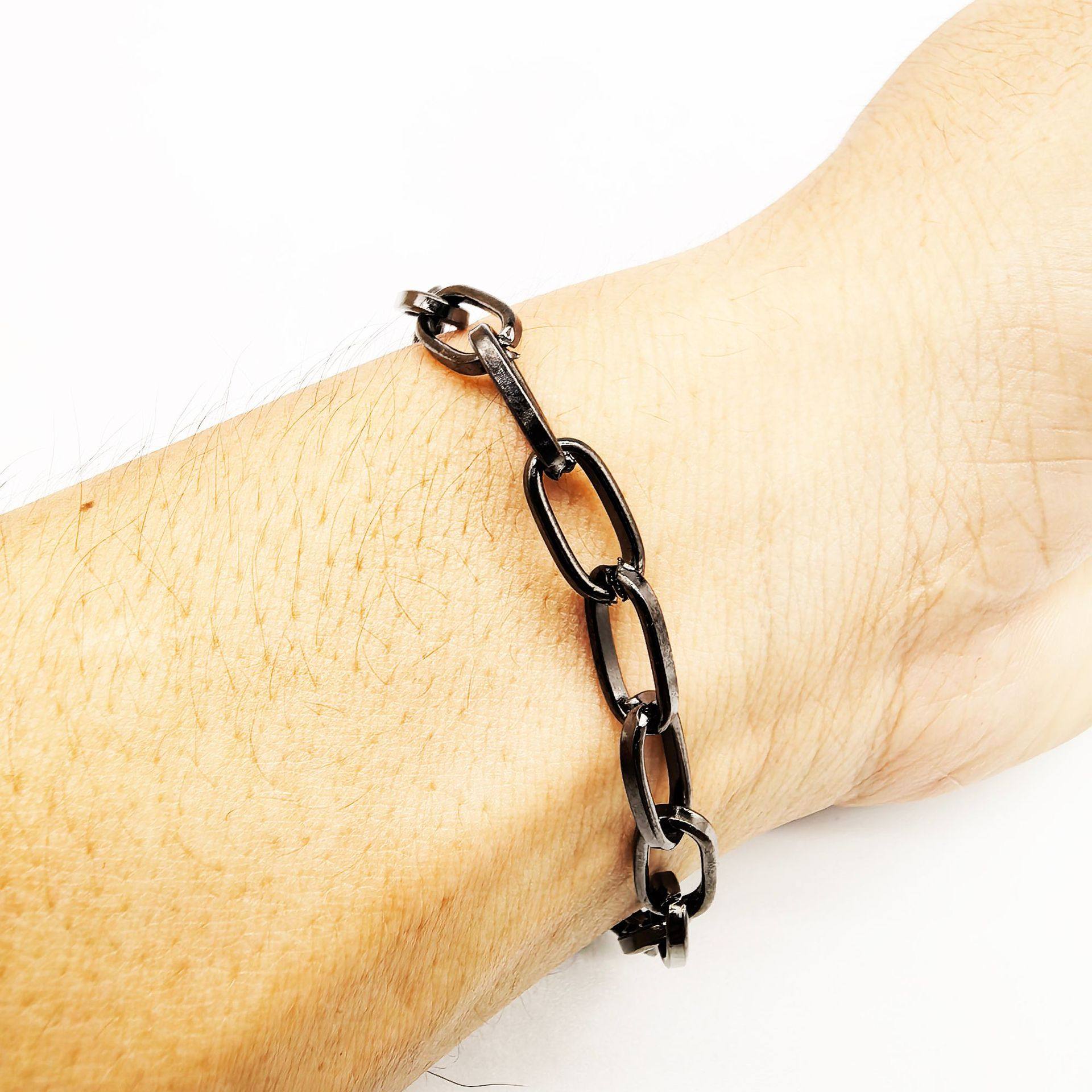 European and American Men and Women Ins Fashion Simple Versatile Bracelet Paper Clip Bracelet Rectangular Chain Hip Hop Cuban Chain