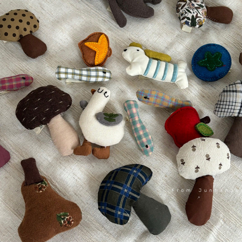 South Korea High-grade Hand-made Animal Fruit Hairpin Little Girl's Bangs Edge Clip Children's Hairpin Princess Broken Hair Clip