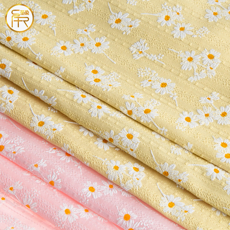 100% Cotton 40S Printed Three-Dimensional Daisy DIY Floral Fabric for Dresses, Children's Clothing, and Tablecloth Material