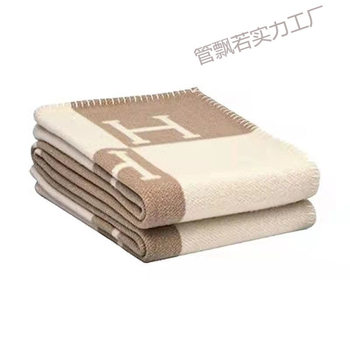 Cross-Border Amazon Fleece Blanket Single Blanket Air Conditioning Blanket Sofa Cover Blanket Nap Blanket Letter Aviation Flight Blanket