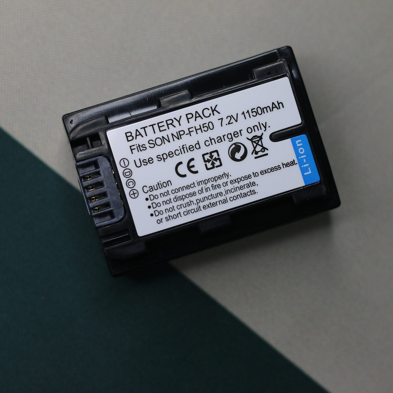 Np-Fh50 Battery Suitable for Sony Cameras Dcr-Sr87E, Sr190E, Sr200E, and Sr62 Chargers