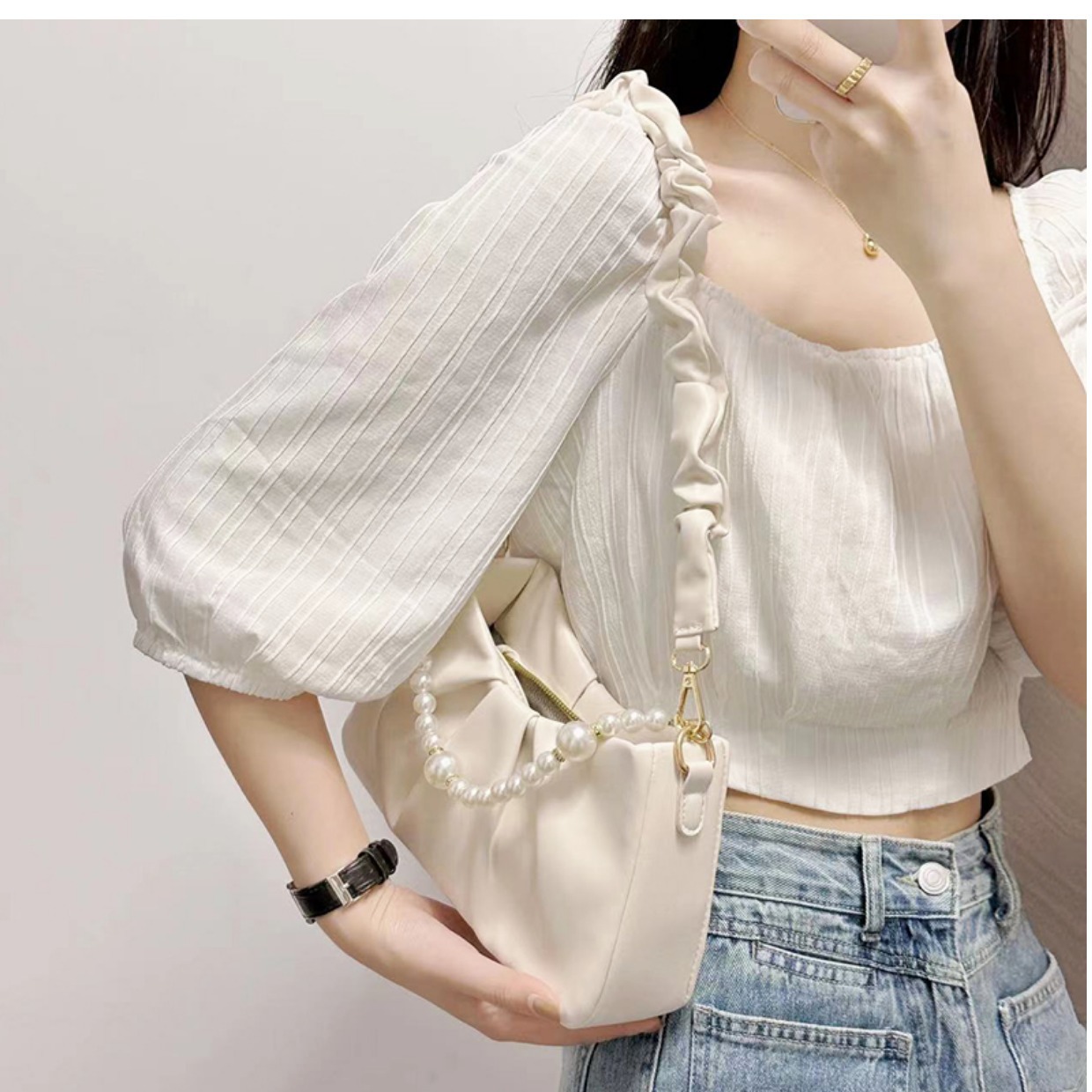 O1CN01TfNp5p1nhT6lq4ntj !!2207770725121 0 cib