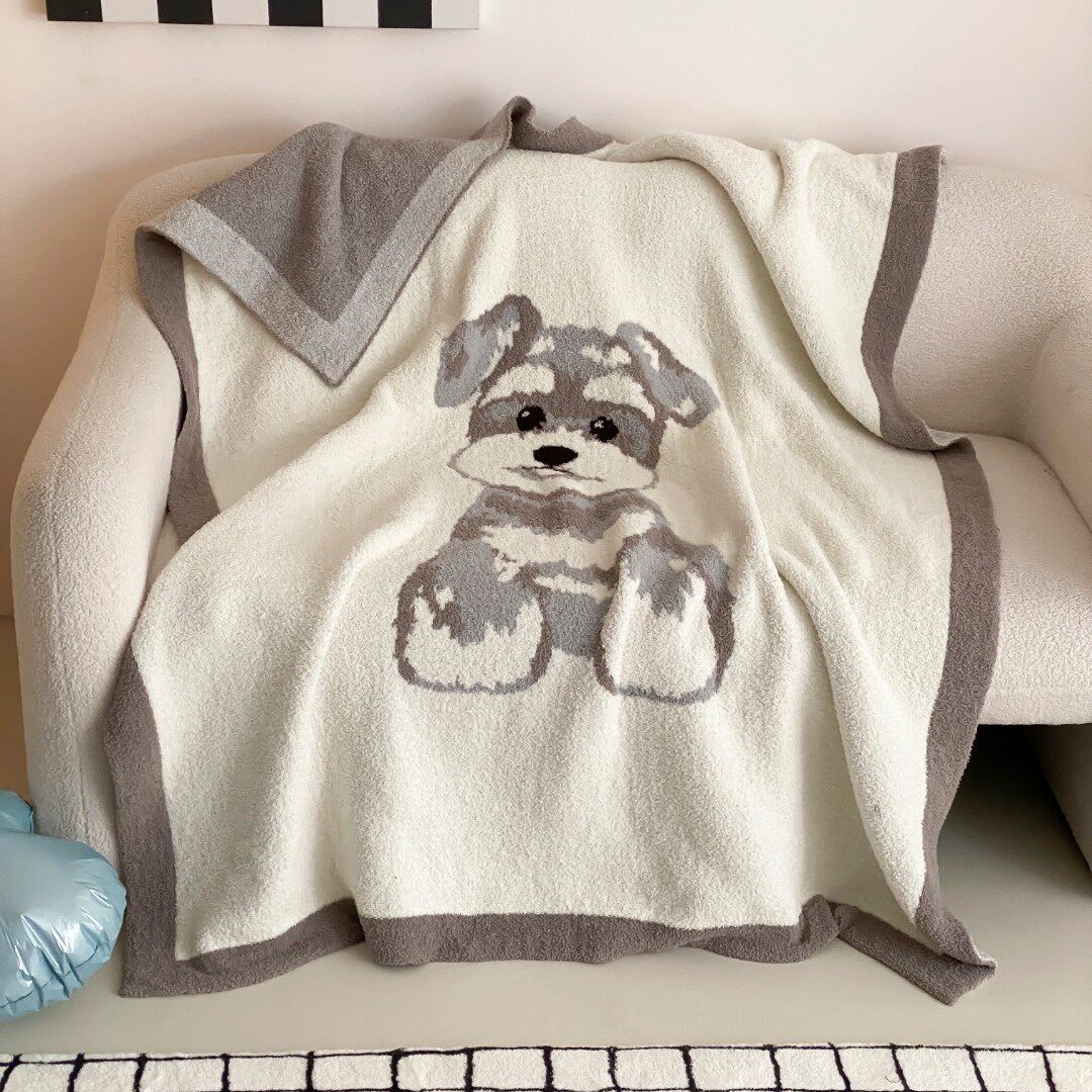 Super soft half velvet cartoon dog blanket yarn-dyed jacquard office warm nap blanket bedroom sofa blanket four seasons