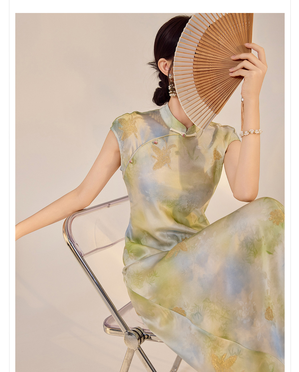 Đầm dáng sườn xám cổ đứng không tay họa tiết hoa in, ôm body thanh lịch — Màu xanh lam (giao hàng trong 7 ngày), Màu xanh lam (phát hành trong cùng ngày)