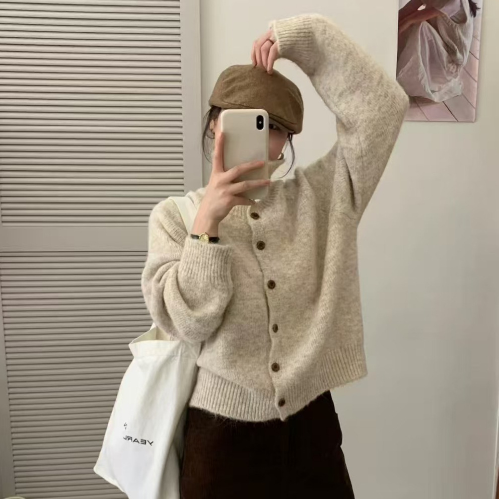 韩系复古立领高领毛衣外套女秋冬软糯糯上衣外穿宽松慵懒针织开衫