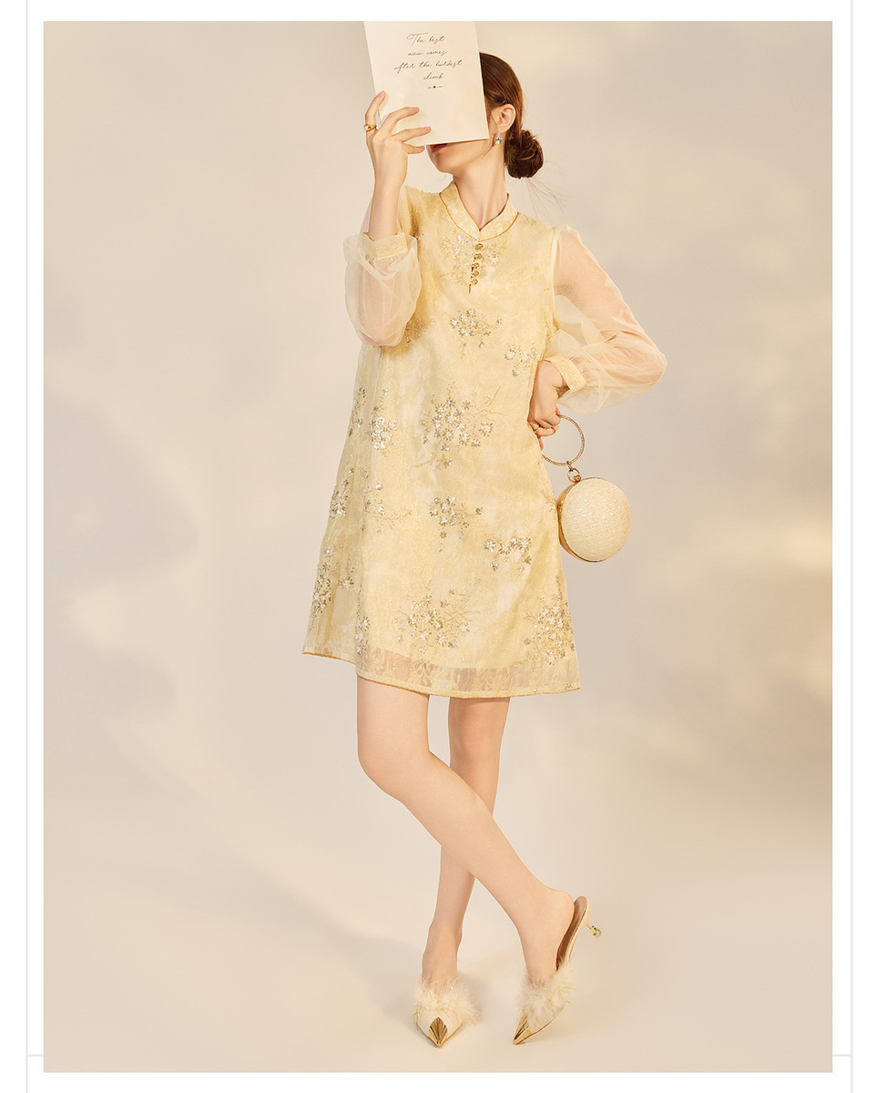 Đầm nữ cổ đứng thêu hoa dáng chữ A dài tay phong cách nghệ thuật — Vàng Champagne (giao hàng trong 7 ngày), Vàng Champagne (giao hàng trong ngày)