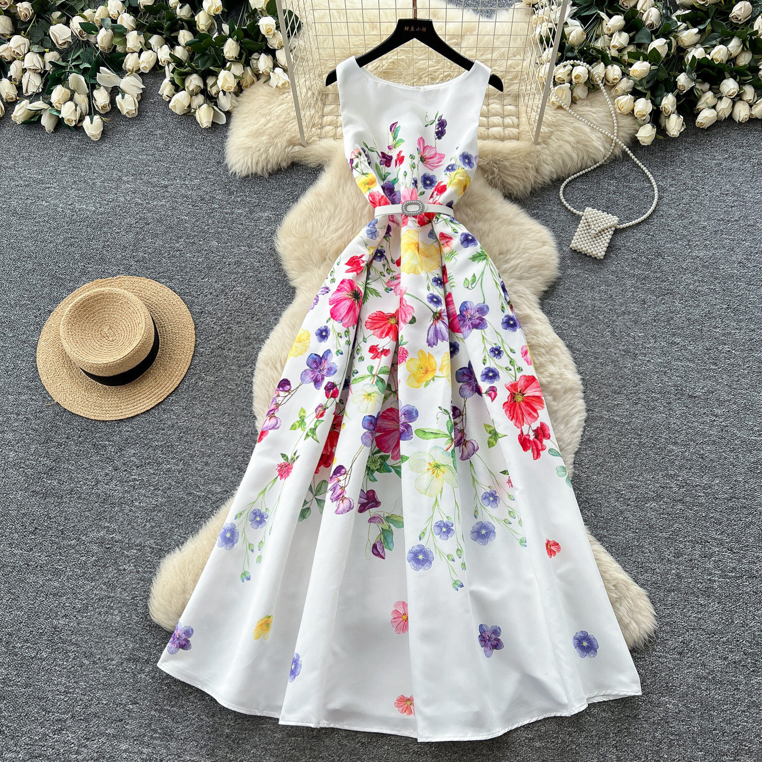 French Style Sleeveless Floral Maxi Dress for Women Waist Defining Flowy Elegant Summer Vacation Wear Wholesale