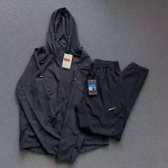 Spot Cross-Border Best-Selling Sports Suit, Lightweight and Breathable Woven Jacket, Casual Hooded Suit, Breathable in Autum
