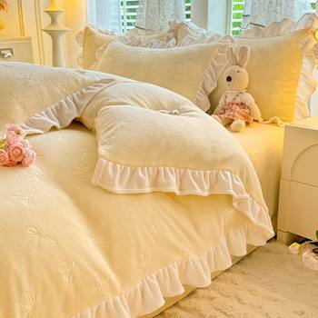 Korean Style Milk Velvet Four-Piece Set, Small Fresh Lace Double-Sided Velvet Bed Bed Sheets and Quilt Cover, Three-Piece Set, Thickeneded Coral Velvet Bedding