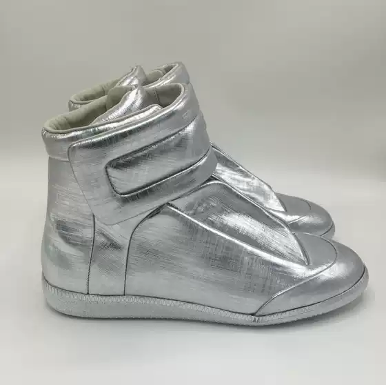 In Stock 2025 Summer New High-Top Genuine Leather Sports Casual Comfortable Martin Boots German Training Shoes Unisex