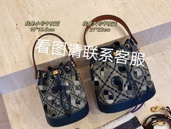 Bag Women's 2025 New Fashion Old Flower Vintage Drawstring Bucket Bag Elegant All-match Texture Shoulder Crossbody Women's Bag