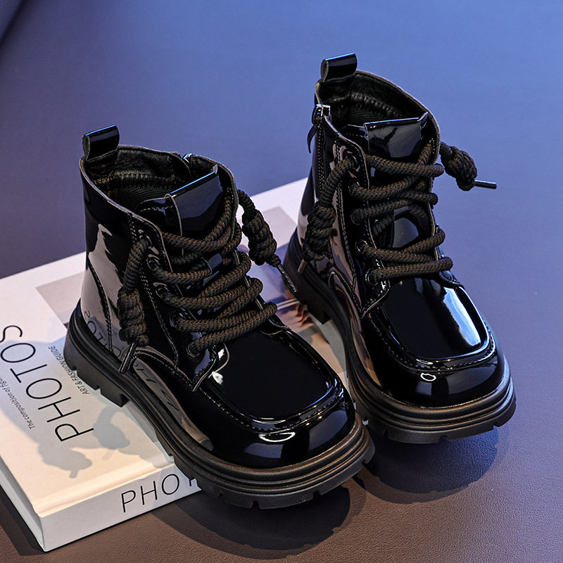 Girls' Patent Leather Boots 2025 Spring and Autumn New Children's Martin Boots Fashionable Versatile Short Boots Trendy Versatile Fashion