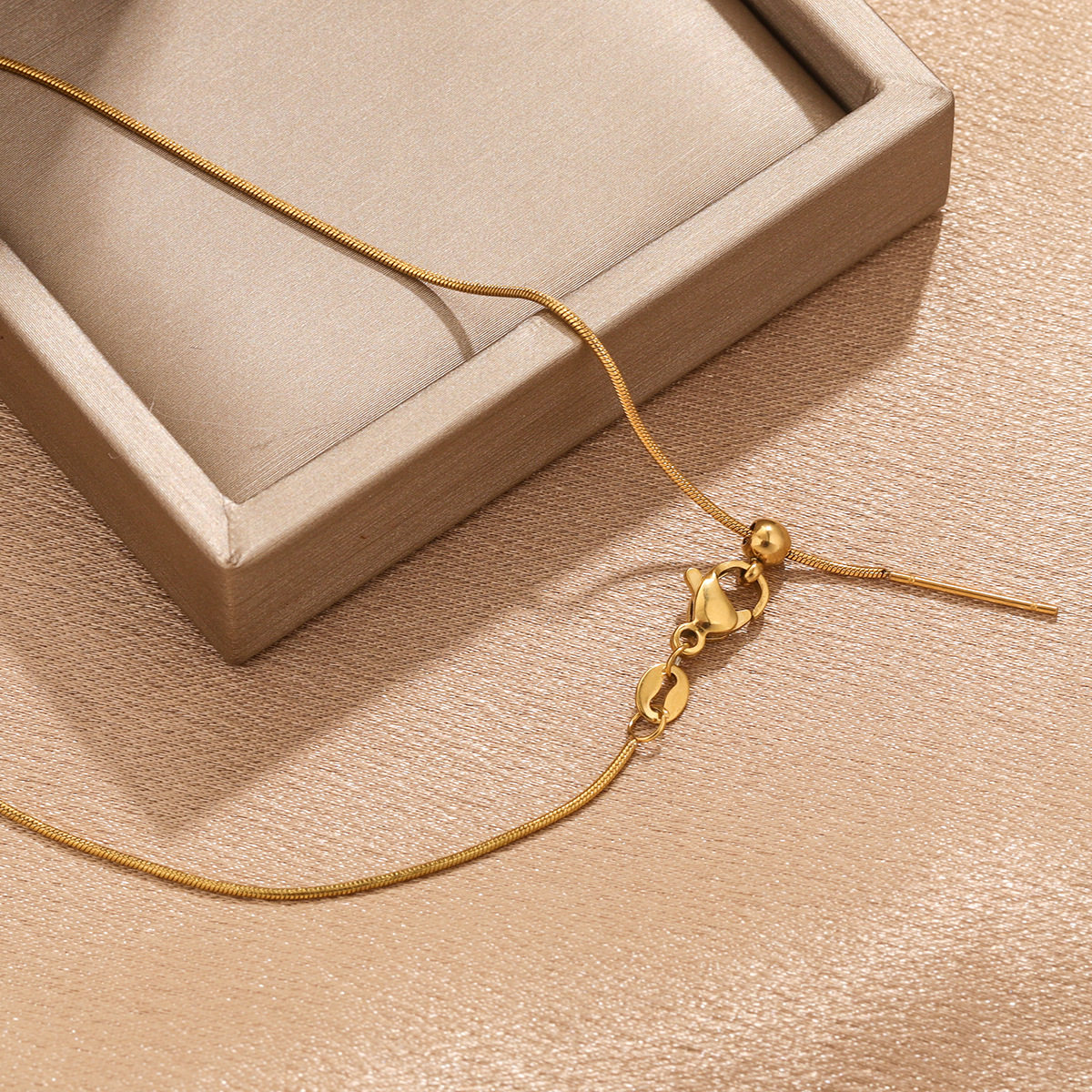 45cm titanium steel clavicle Universal chain adjustable chain stainless steel necklace silicone diy jewelry beaded pendant accessories