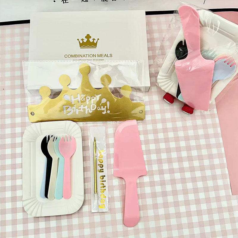 Birthday Cake Cutlery Set Gift Box Packaging Party Cutlery Disposable Cutlery Plate Fork Party