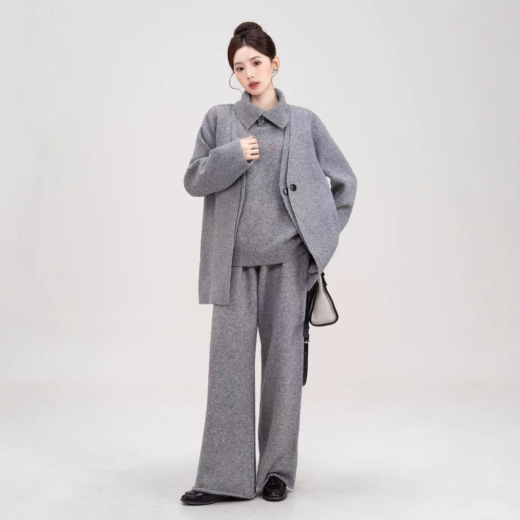 2024秋冬新款高级感慵懒宽松针织三件套宽松毛衣开衫裤子时尚套装