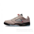Low top paris