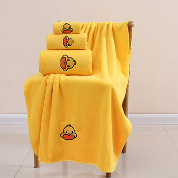 Small yellow duck towel three-piece set new edging Coral fleece household absorbent adult children cartoon face towel wholesale