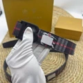 Black horse + black buckle q