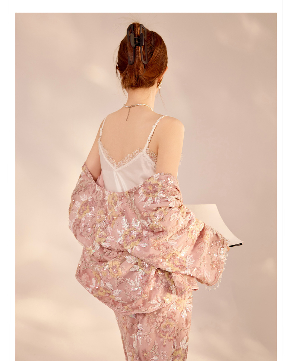 Bộ áo khoác và chân váy nữ thêu hoa đính sequin dài tay — Váy thêu (giao hàng trong 7 ngày), Váy thêu (giao hàng trong ngày), Áo khoác thêu (giao hàng trong 7 ngày), Áo khoác thêu (giao hàng trong ngày)