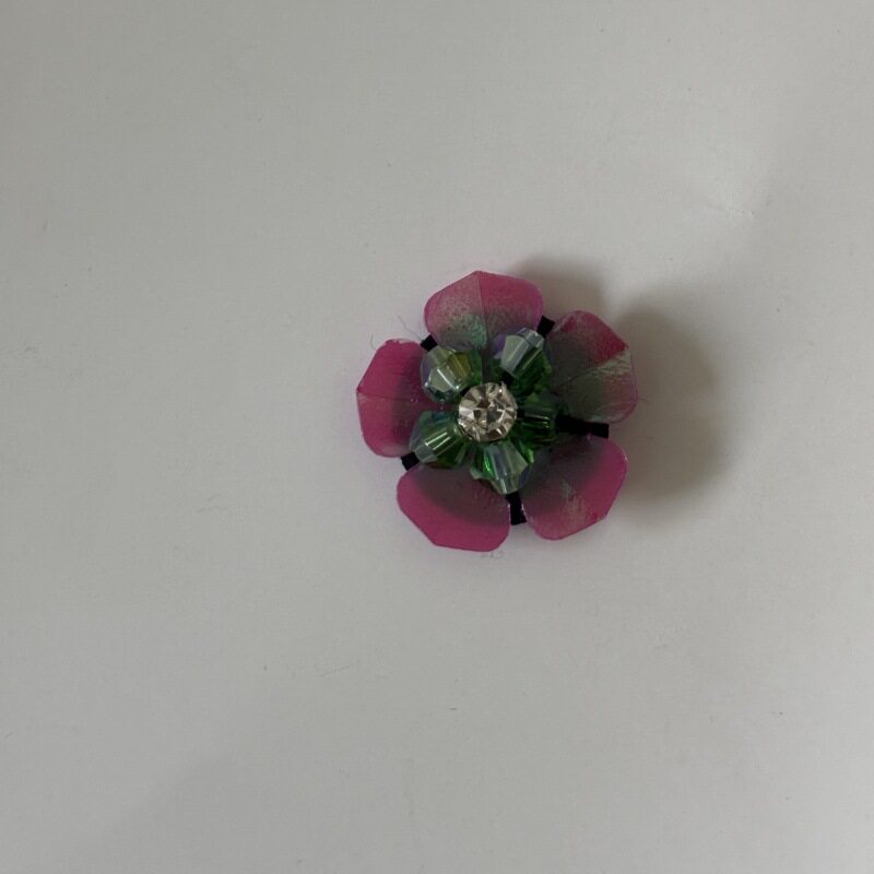 新款手工穿珠花朵辅料装饰花鞋帽花亮片小花DIY饰品服装辅料