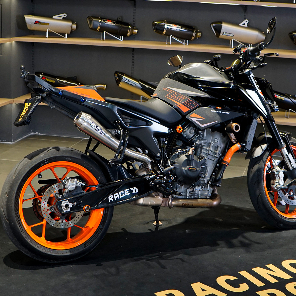 Оригинальный RS подходит для мотоцикла KTM790/890/CF800NK с модифицированной выхлопной трубой из нержавеющей стали, интегрированной в среднюю хвостовую часть Изображение 1