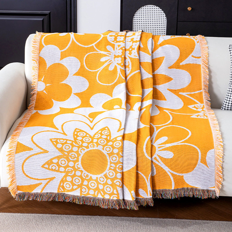 Cross-border jacquard tapestry outdoor camping blanket flower series line blanket nap air conditioning blanket high-grade gift blanket wholesale