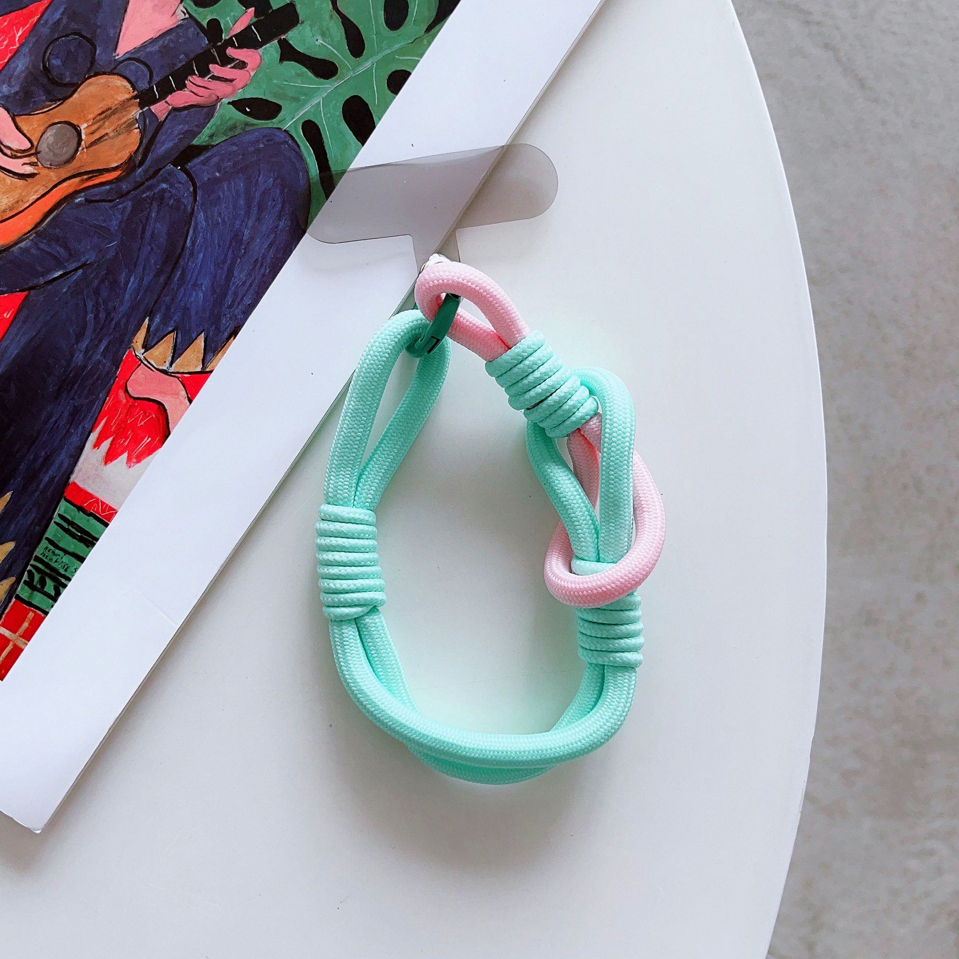 适用各种手机壳配件吊挂坠拼彩色短挂绳双边双头锁扣带卡片装饰品