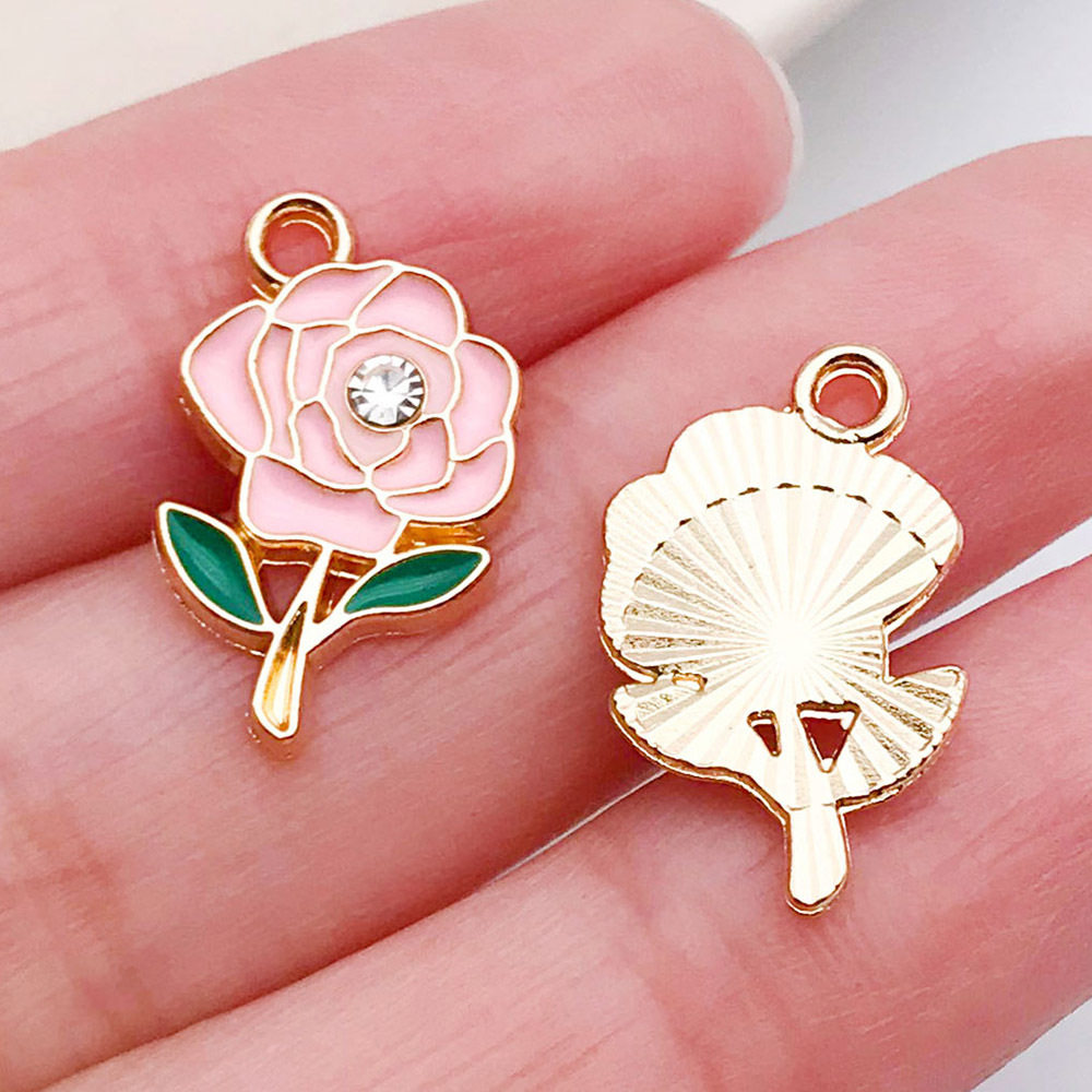 混50个红粉爱心桃心饰品配件 diy手链钥匙扣项链吊坠合金滴油挂件