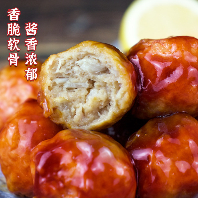 Dacheng soy sauce crisp bone balls skewers Dacheng food Japanese crisp bone chicken balls chicken skewers Rosen convenience store barbecue