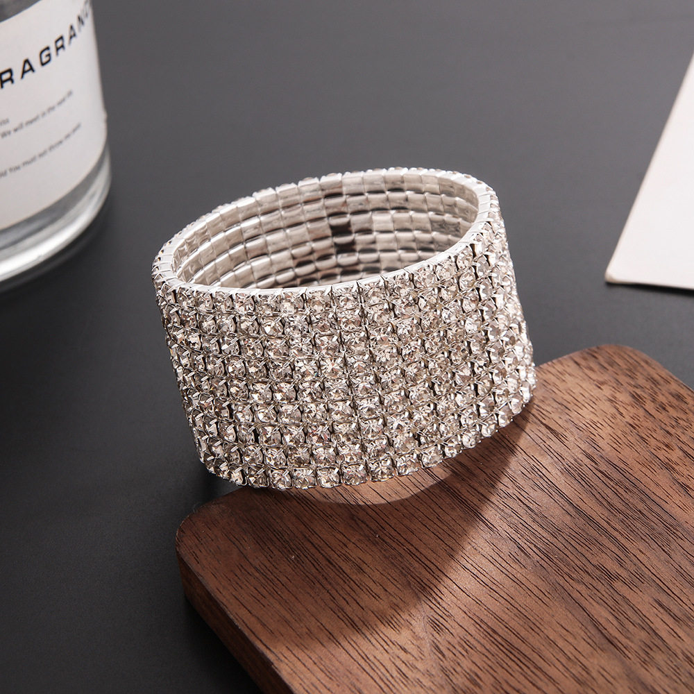 韩版经典个性时尚潮女弹性皮筋松紧满钻手链手镯饰品批发B053