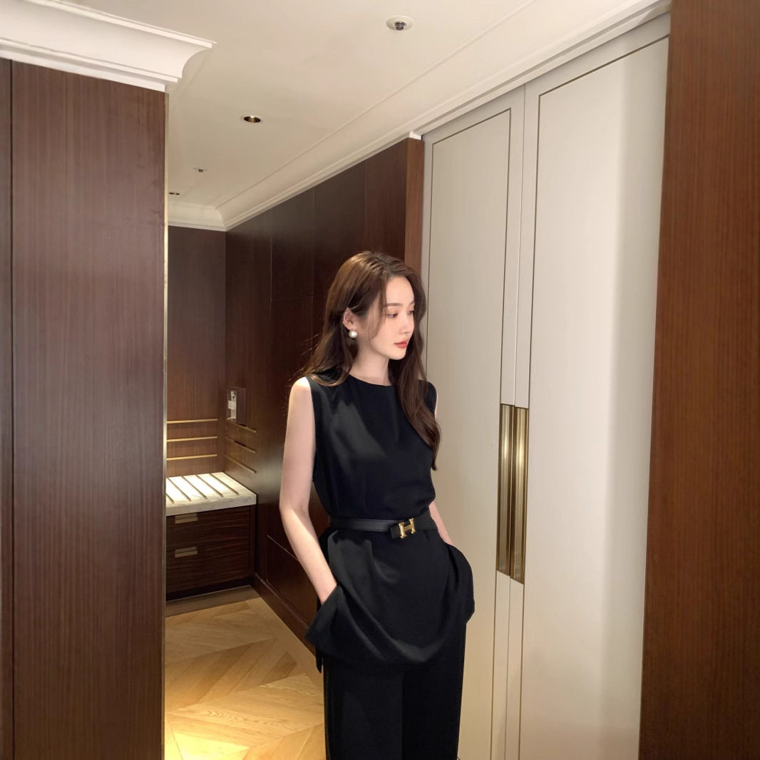 Korean Retro Lace-Up Sleeveless Top for Women Summer New Style + High-Waist Slim Loose Casual Pants Korean Style Two-Piece Set