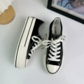 Low top black