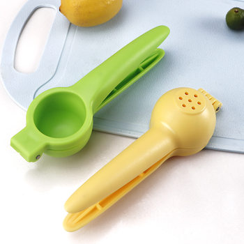 Food Grade Multifunctional Household Lemon Squeezer ABS Lemon Fruit Squeezer Orange Manual Juicer
