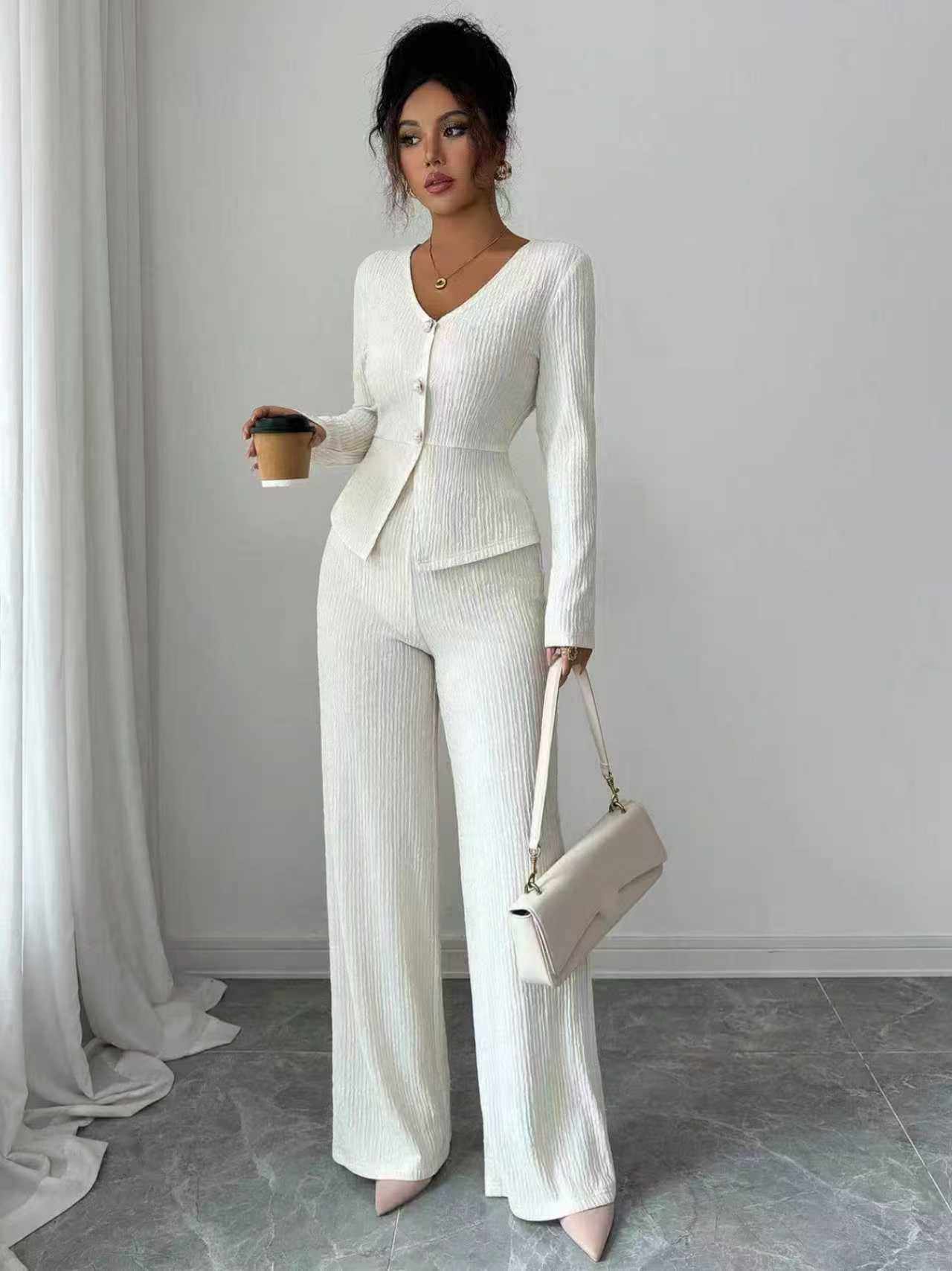 2025 New Autumn and Winter Casual Sports Suit, Lazy Style Slim Sweater, High Waist Knitted Wide Leg Pants Two-Piece Suit