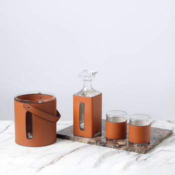 Leather Crystal Glass Wine Set, Red Wine Barrel Decanter, Dining Table, Coffee Table, Wine Cabinet Decoration Ornaments