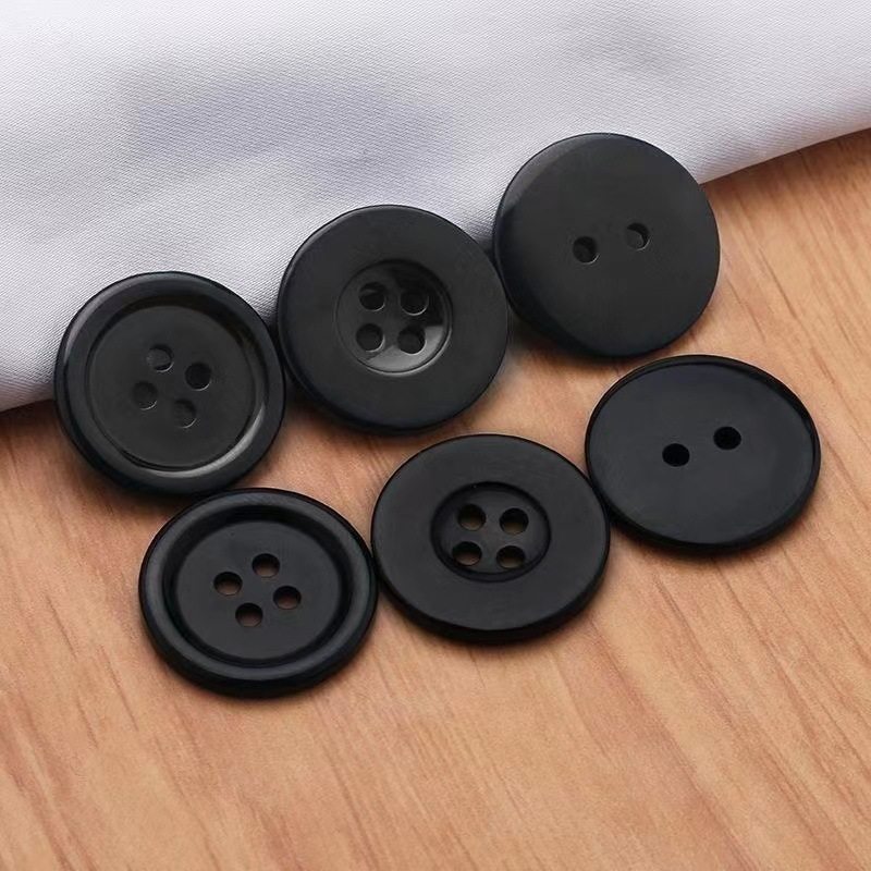 Resin button transparent two-eye Bread Buckle Black thin edge shirt button white four-eye wide edge windbreaker buckle accessories