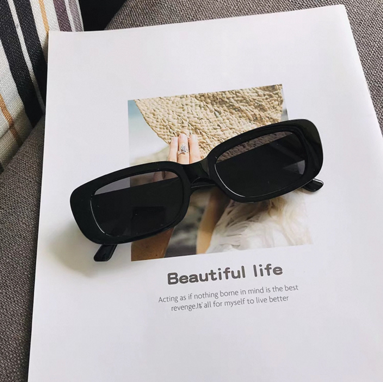 New sunscreen small box sunglasses men's and women's European and American fashion street shot UV protection sunglasses vintage sunglasses