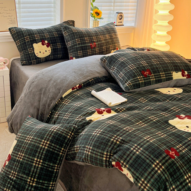 Nude Sleeping Milk Velvet Four-Piece Winter Thickeneded Baby Velvet Bed Bed Sheets Quilt Cover Three-Piece Set Type a Fitted Bed Sheets Bedding