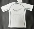 226 short-sleeved tights with large logo white