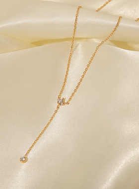 法式精细款女式时尚百搭钛钢项链 18K金个皇冠白色锆石吊坠项链