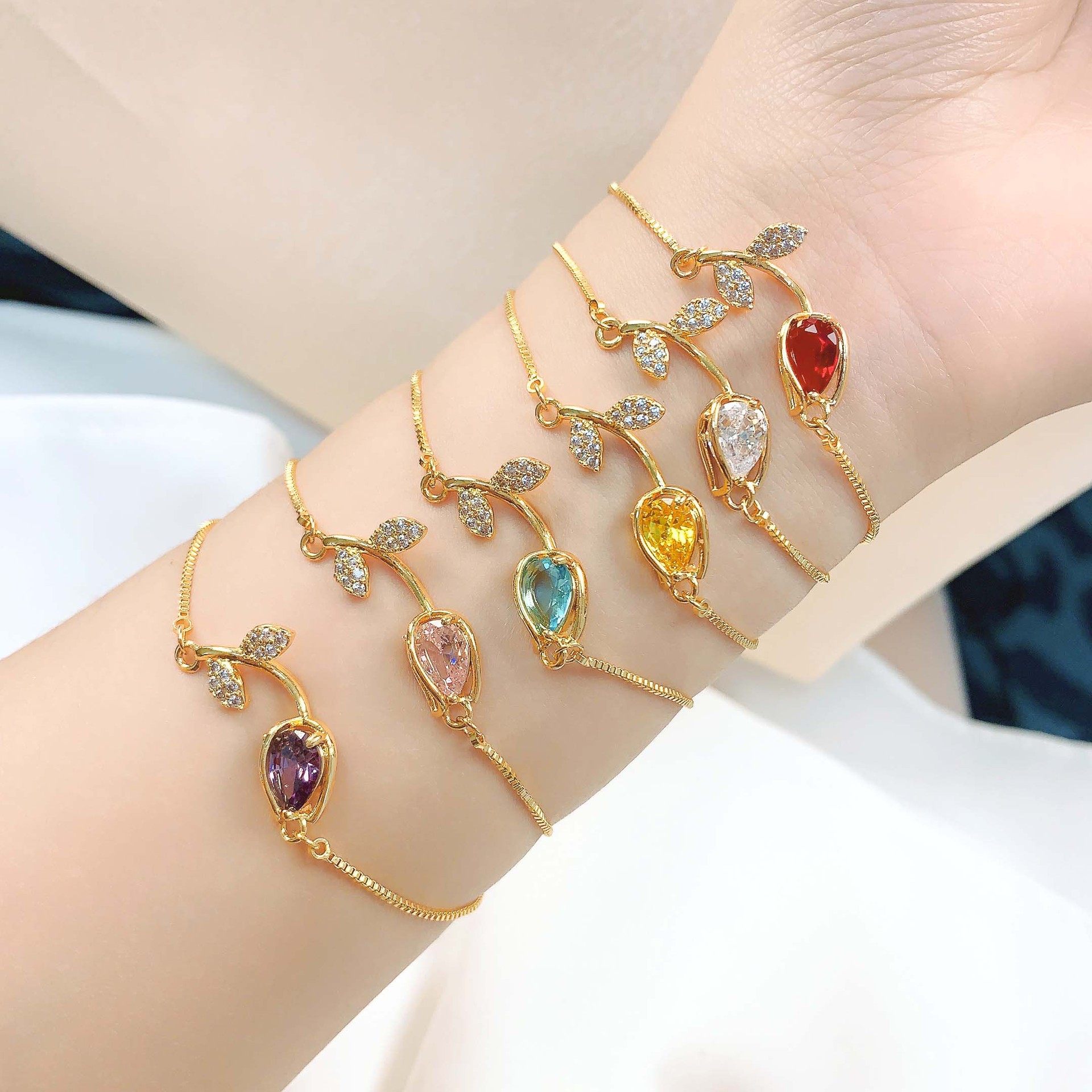 Necklace Women's Summer Tulip Flowers Titanium Steel Hot Selling Accessories Women's All-match High-end Necklace