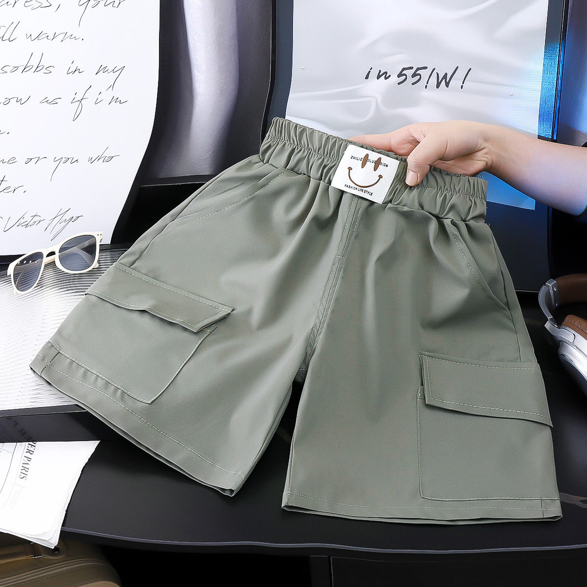 Boys' Summer Shorts, Thin New Style, Big Kids Casual Multi-Pocket Loose Five-Inch Cargo Shorts