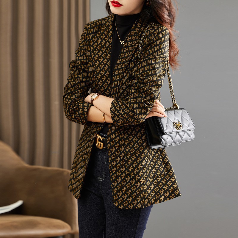 (Mới) Mã G2186 Giá 1390K: Áo Vest Nữ Hadio Vest Hàng Mùa Xuân Thu Đông Họa Tiết Hoa Thời Trang Nữ Chất Liệu G04 Sản Phẩm Mới, (Miễn Phí Vận Chuyển Toàn Quốc).