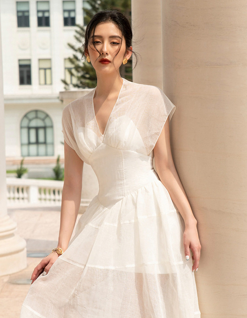 Áo croptop nữ tay raglan cổ chữ V kết hợp chân váy chữ A midi cạp cao — Trắng, Đen chi tiết 5