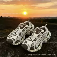 Cross border Putian high board Paris 10th generation 3xl dad shoes Spider Man strap breathable sports shoes retro height shoes