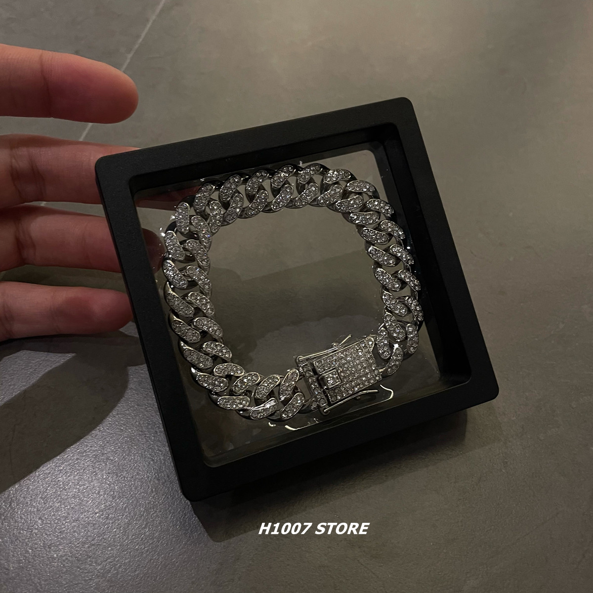 Cross-Border Alloy Jewelry Cuban Bracelet Electroplated Full Diamond Zinc Alloy European and American Hip-Hop Men Hand Jewelry Wholesale