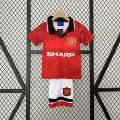 9496 manchester united home court