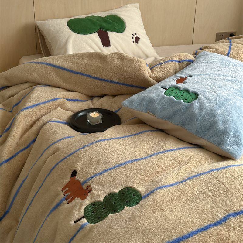 Winter Rabbit velvet four-piece set ins style niche double-sided velvet quilt cover milk velvet bed sheet thickened warm four-piece set