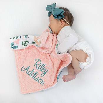 Customized Personalized Letter Embroidered Bubble Velvet Blanket Baby Gift Blanket Cover Blanket Doudou Sleeping Blanket Printed Blanket